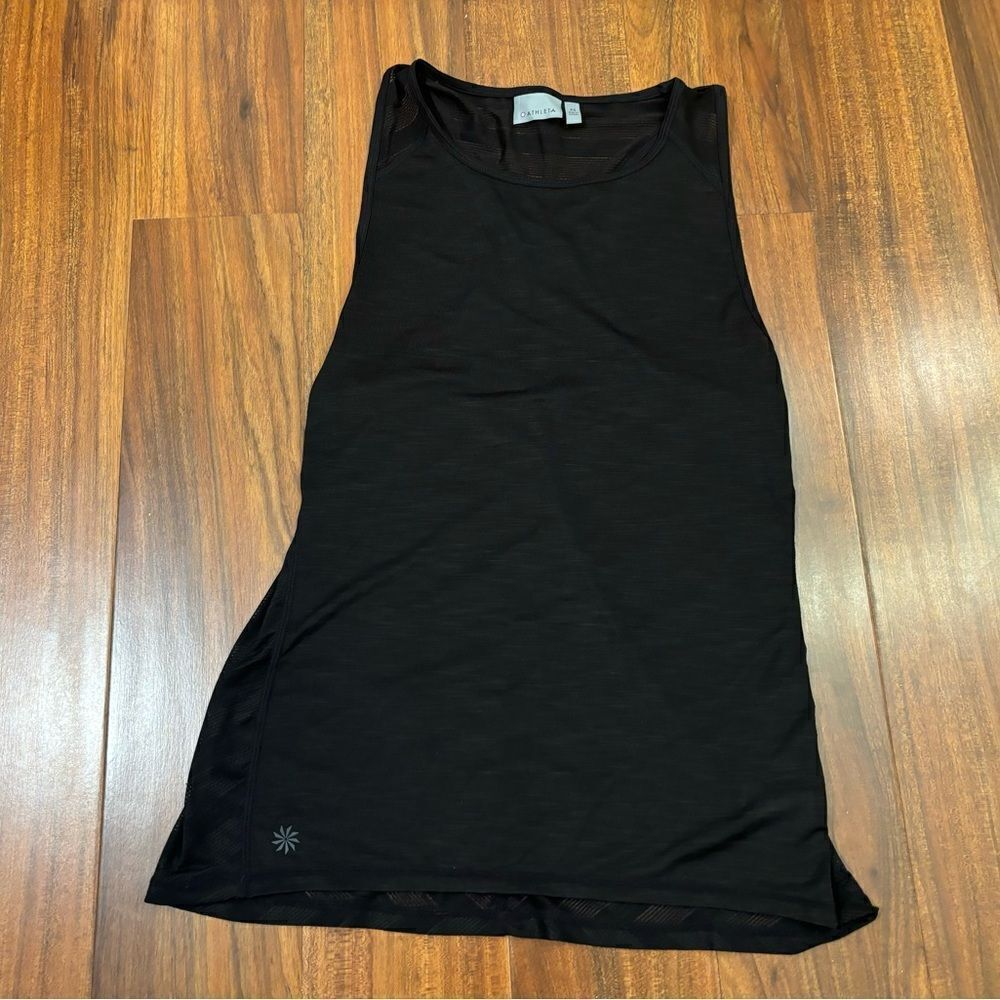 Athleta black mesh like sleeveless active tank top